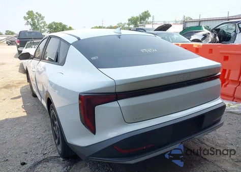 2025 Kia K4 Ex z USA, uszkodzony, nr VIN 3KPFU4DE0SE008380